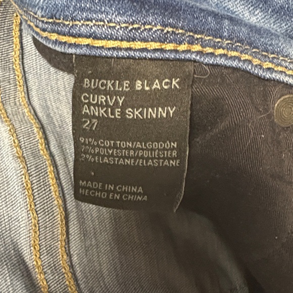 Buckle Black Curvy Ankle Skinny Jeans - Picture 4 of 4